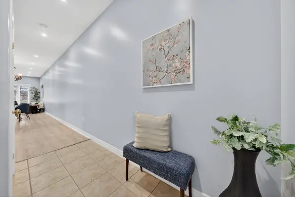 60 Natalia AVE #4, Hamilton, ON L0R 1W0