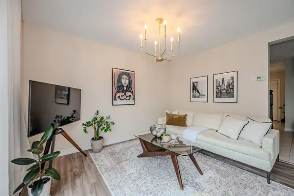 361 ARKELL RD #17, Guelph, ON N1L 1E5