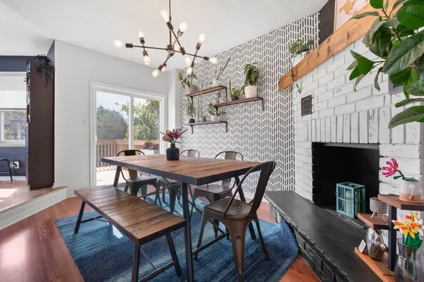 56 Champlain BLVD, Kawartha Lakes, ON K9V 4R1