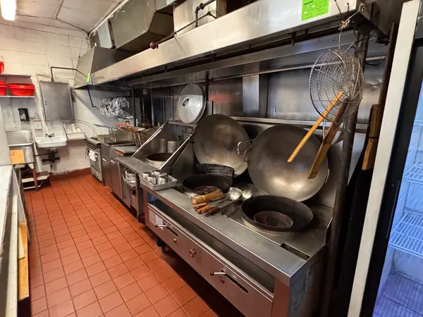 1107 Cassells ST, North Bay, ON P1B 4B3