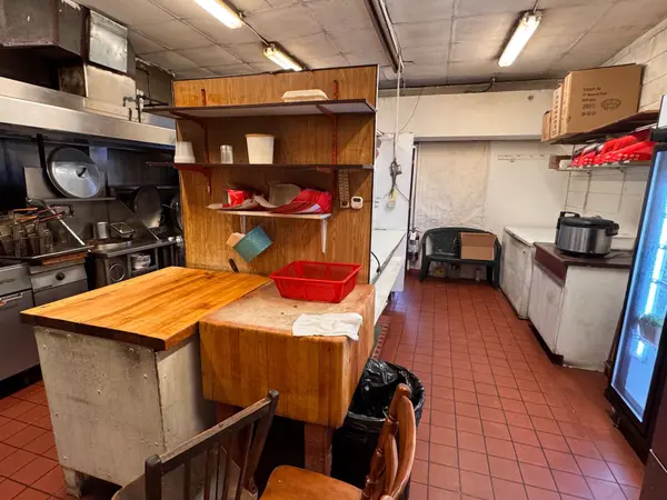 1107 Cassells ST, North Bay, ON P1B 4B3