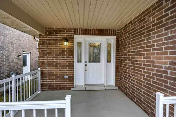 320 Mullighan GDNS, Peterborough, ON K9K 0H2