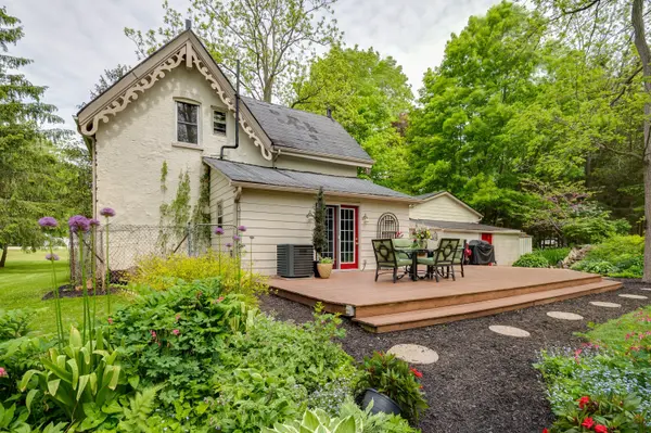 38803 Talbot Line, Southwold, ON N5P 3T2