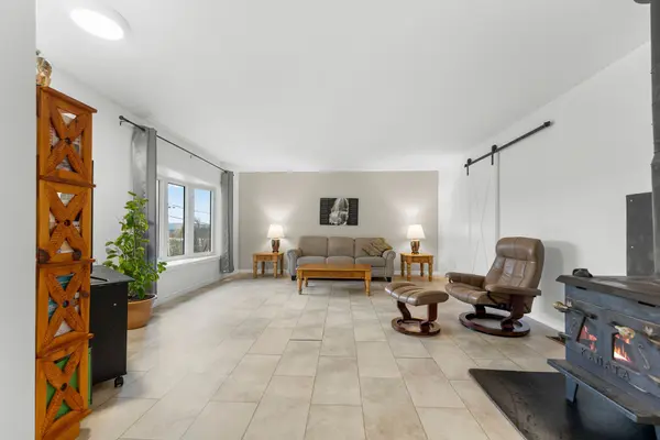 6149 Centennial DR, Greater Madawaska, ON K0J 2R0