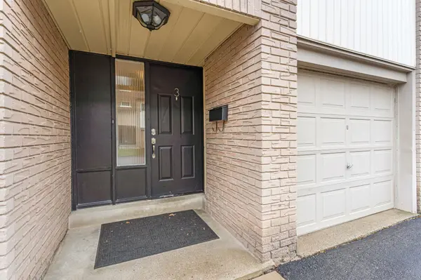 230 Blair RD #3, Cambridge, ON N1S 2J8