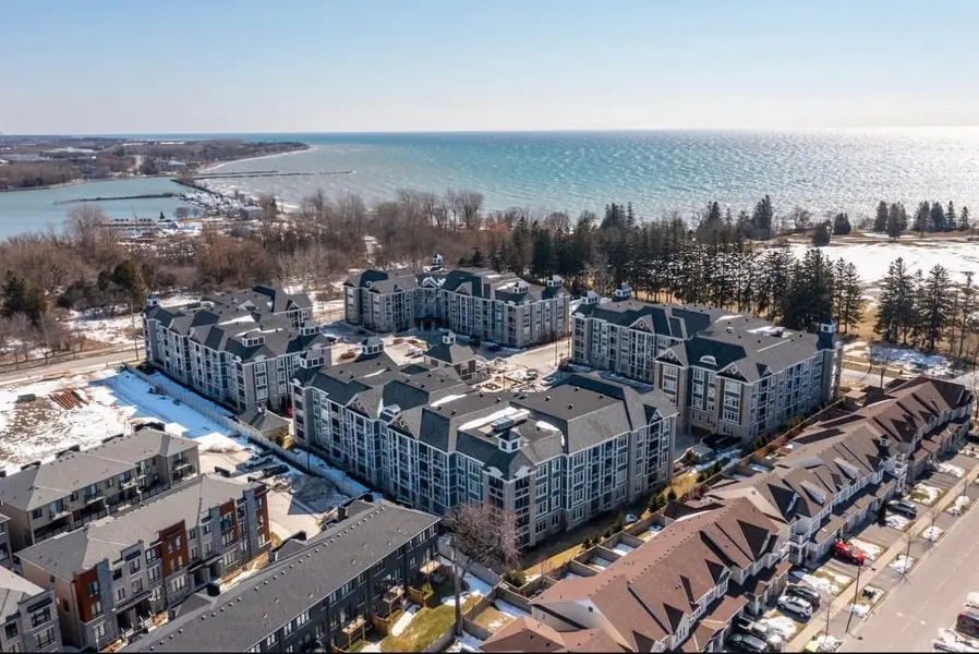 660 Gordon ST #110, Whitby, ON L1N 9L7