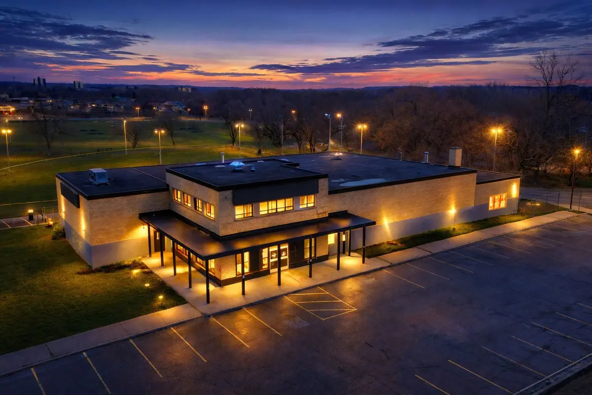 121 Cataraqui ST, Kingston, ON K7K 1Z8