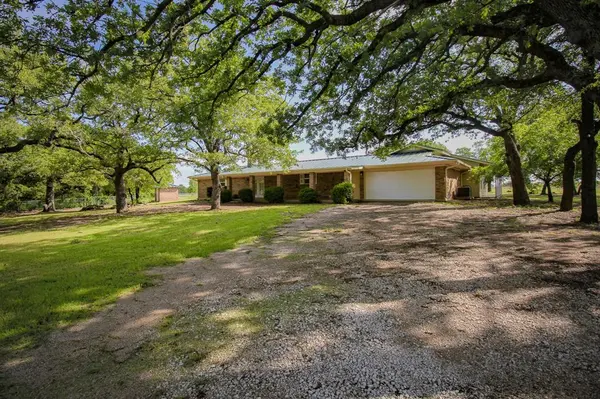 Address not disclosed, Bowie, TX 76230