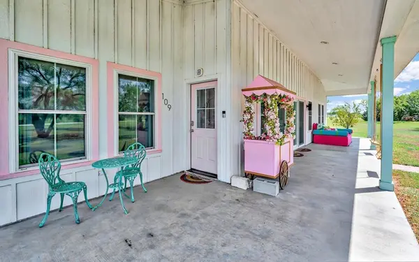 109 Springfield Lane, Waco, TX 76705