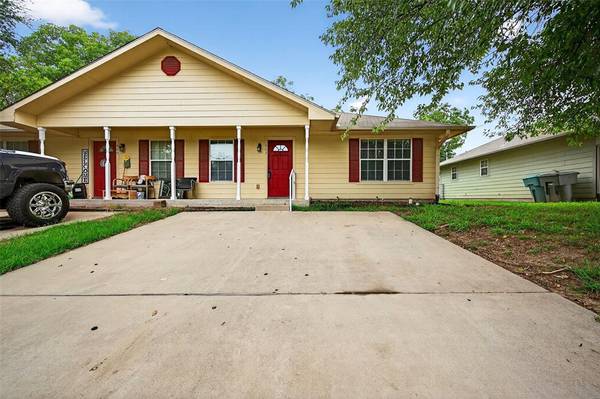 907 W Birge Street, Sherman, TX 75092
