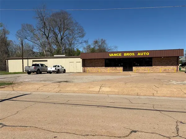 601 W Lacy Street, Palestine, TX 75801