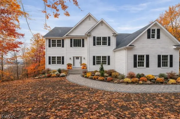 51 Staats Rd, Bethlehem Twp., NJ 08804