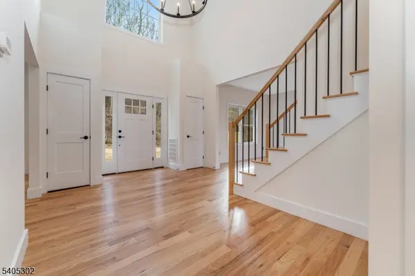 51 Staats Rd, Bethlehem Twp., NJ 08804