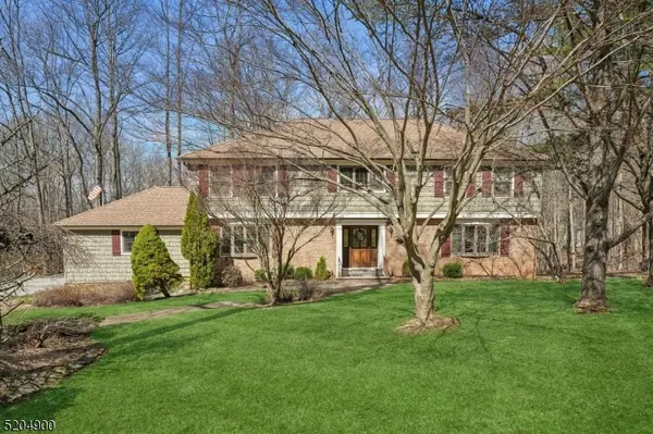31 Branko Road, Berkeley Heights Twp., NJ 07922