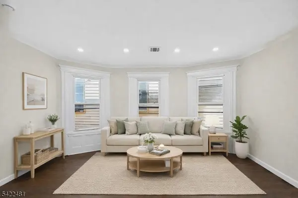 345 Walnut St #2R, Newark City, NJ 07105