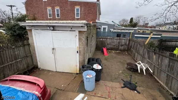 182 Liberty St, Trenton City, NJ 08611