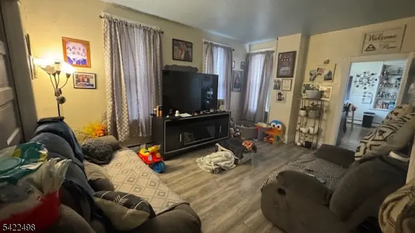 182 Liberty St, Trenton City, NJ 08611