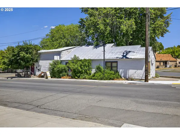 234 S CANYON BLVD, John Day, OR 97845