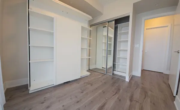 200 Bloor ST W #1802, Toronto C02, ON M5S 1T8