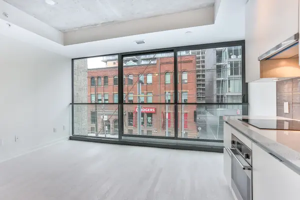 629 King ST W #215, Toronto C01, ON M5V 0G9