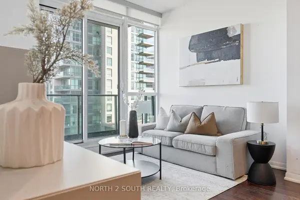 215 Fort York BLVD #712, Toronto C01, ON M5V 4A2