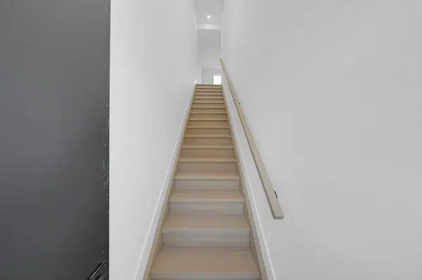 502 Atlas AVE #D, Toronto C03, ON M6C 3R3