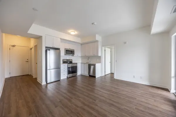 51 Clarington BLVD #402, Clarington, ON L1C 7J8