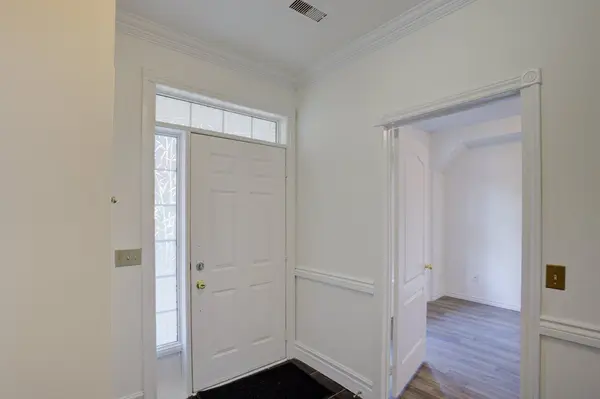 37 Port Union RD, Toronto E10, ON M1C 5J3