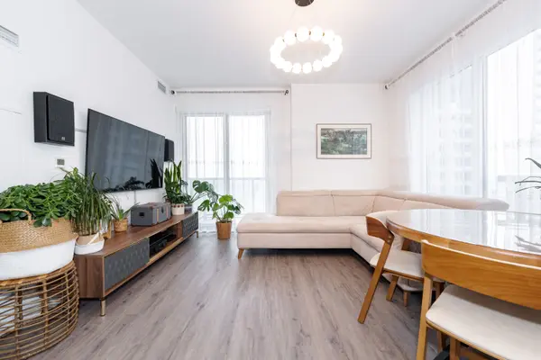 85 Oneida CRES #1514, Richmond Hill, ON L4B 0H4