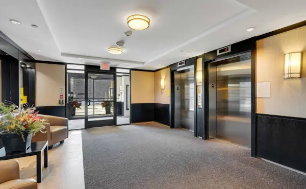 149 Church ST #507, King, ON L0G 1T0