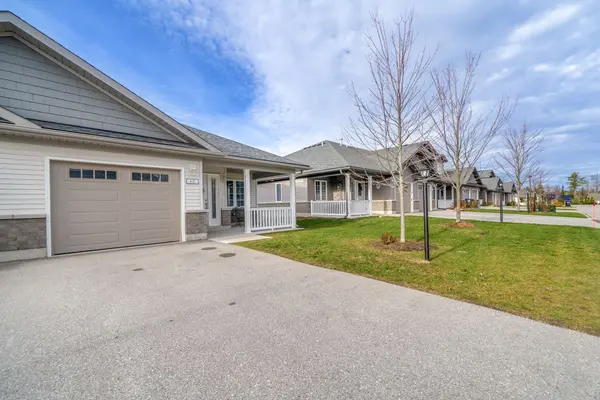 65 Ivy CRES, Wasaga Beach, ON L9Z 0H8
