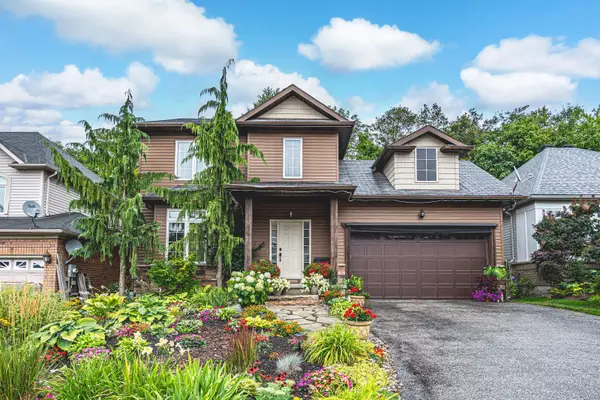 11 Oakmont AVE, Oro-medonte, ON L0L 2L0