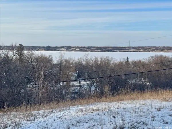 338 Green AVENUE, Regina Beach, SK S0G 4C0