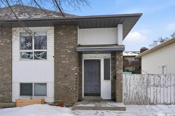 114 - 116 Barber CRESCENT, Saskatoon, SK S7M 5M7