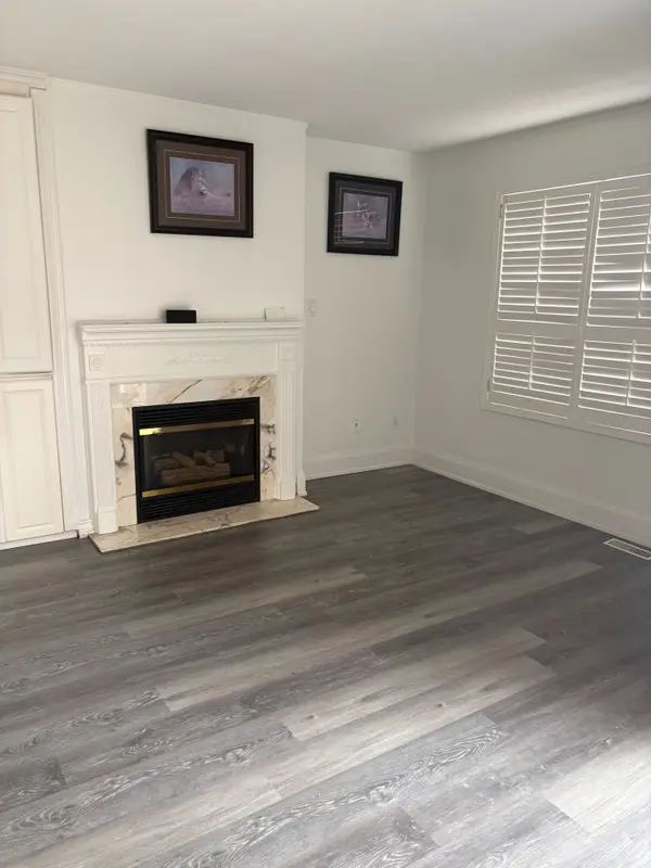 63 Clover Bloom RD #Main/Second Floor, Brampton, ON L6R 1S4