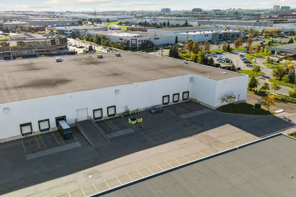 6685 Kennedy RD N #1, Mississauga, ON L5T 3A5