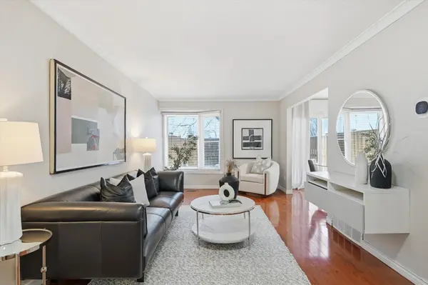 2185 Fairchild BLVD #23, Burlington, ON L7P 3P6