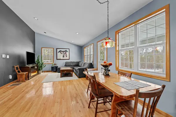 313 Pinegrove RD, Cramahe, ON K0K 1M0