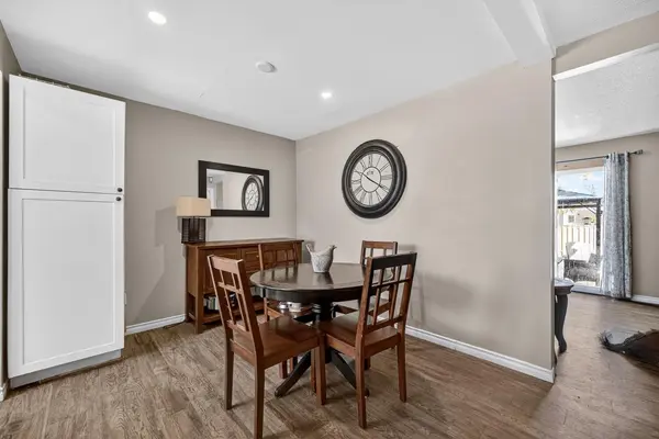 924 Mackenzie RD, Prescott, ON K0E 1T0