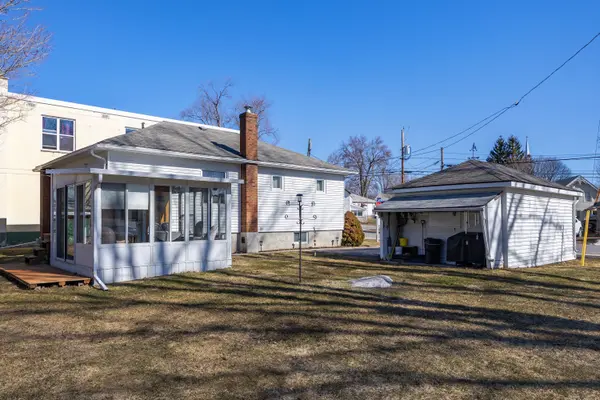 170 Robinson ST, Greater Napanee, ON K7R 2S4