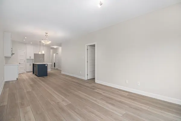 919 Chablis CRES, Russell, ON K0A 1W0