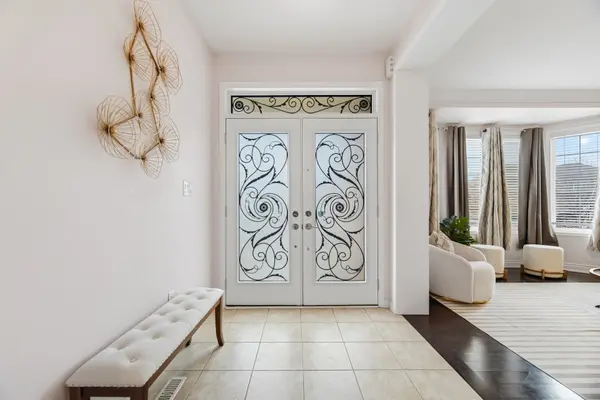 59 Apple DR, Cambridge, ON N3C 0E7