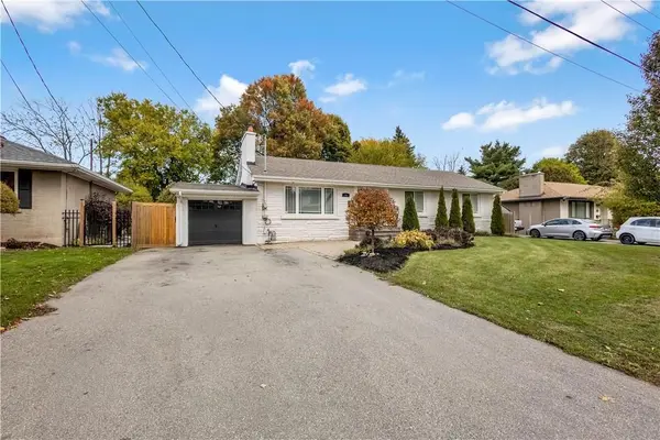 43 Miller DR, Hamilton, ON L9G 2H9