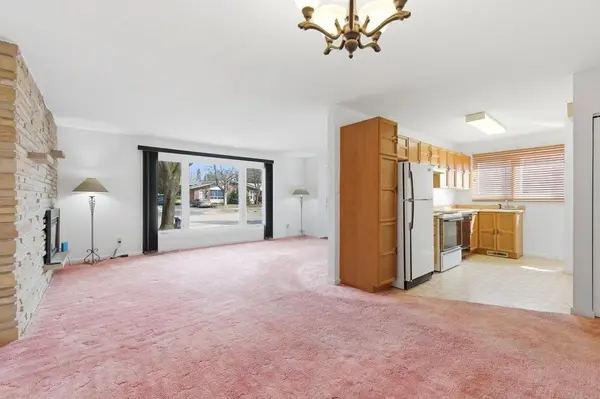 1274 Maitland AVE, Belair Park - Copeland Park And Area, ON K2C 2C6