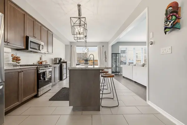 105 Larry CRES, Haldimand, ON N3W 0B2