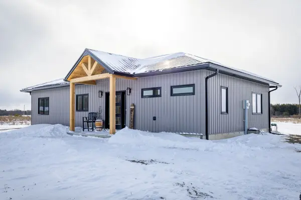 292 Kyes RD, Front Of Leeds & Seeleys Bay, ON K0E 1L0