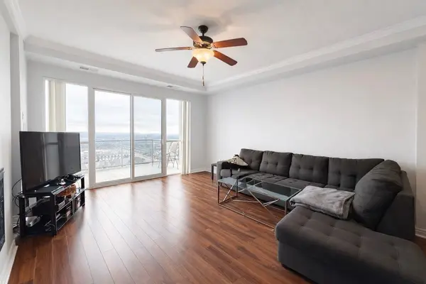 1030 Coronation DR #1102, London North, ON N6G 0G5