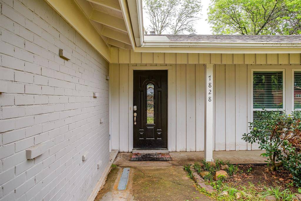 7828 Mary Frances Lane, North Richland Hills, TX 76180