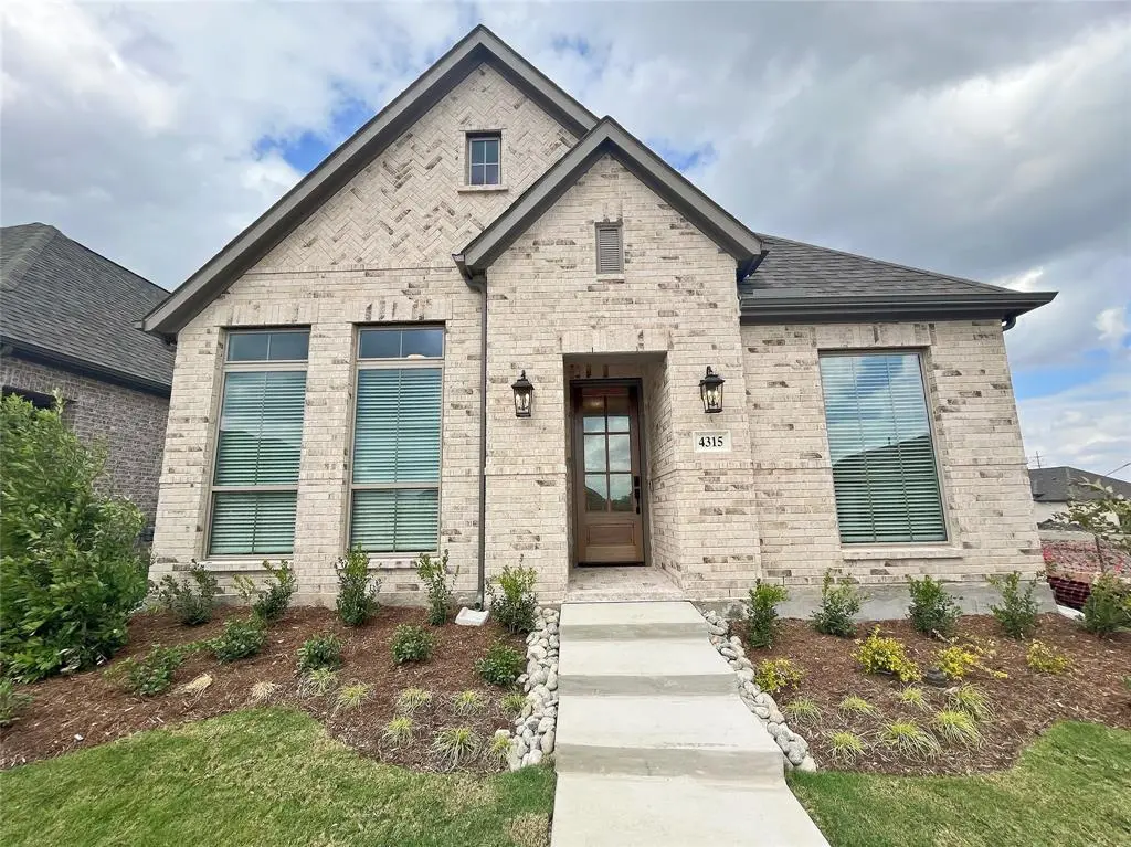 4315 Hudson Street, Fate, TX 75087