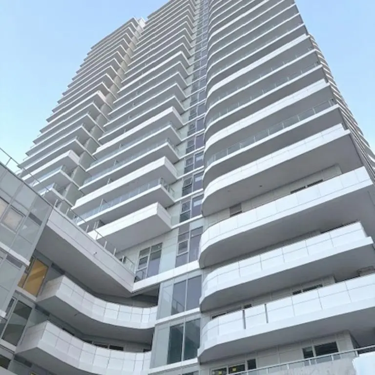 1010 Sandy Beach RD #415, Pickering, ON L1W 3V9